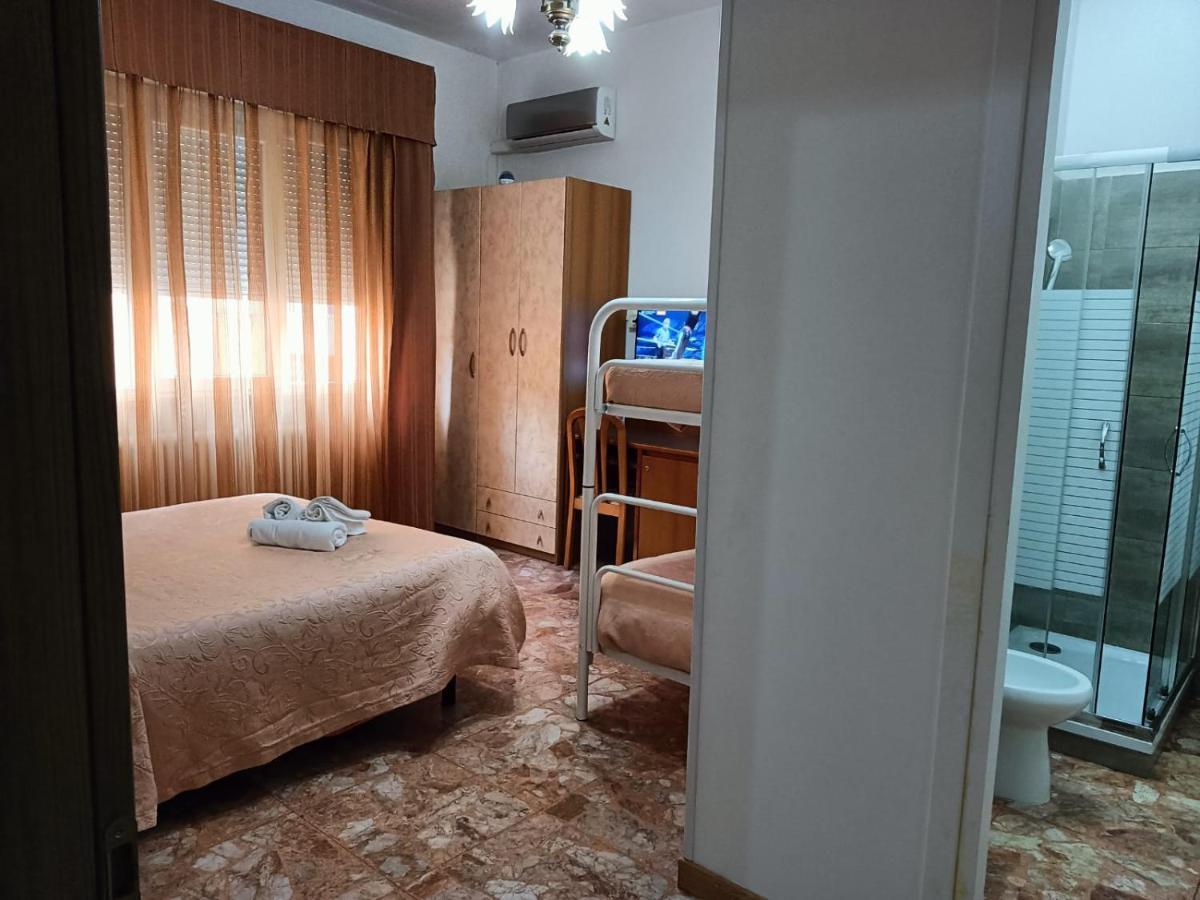 Domus Cesena Hotell Eksteriør bilde