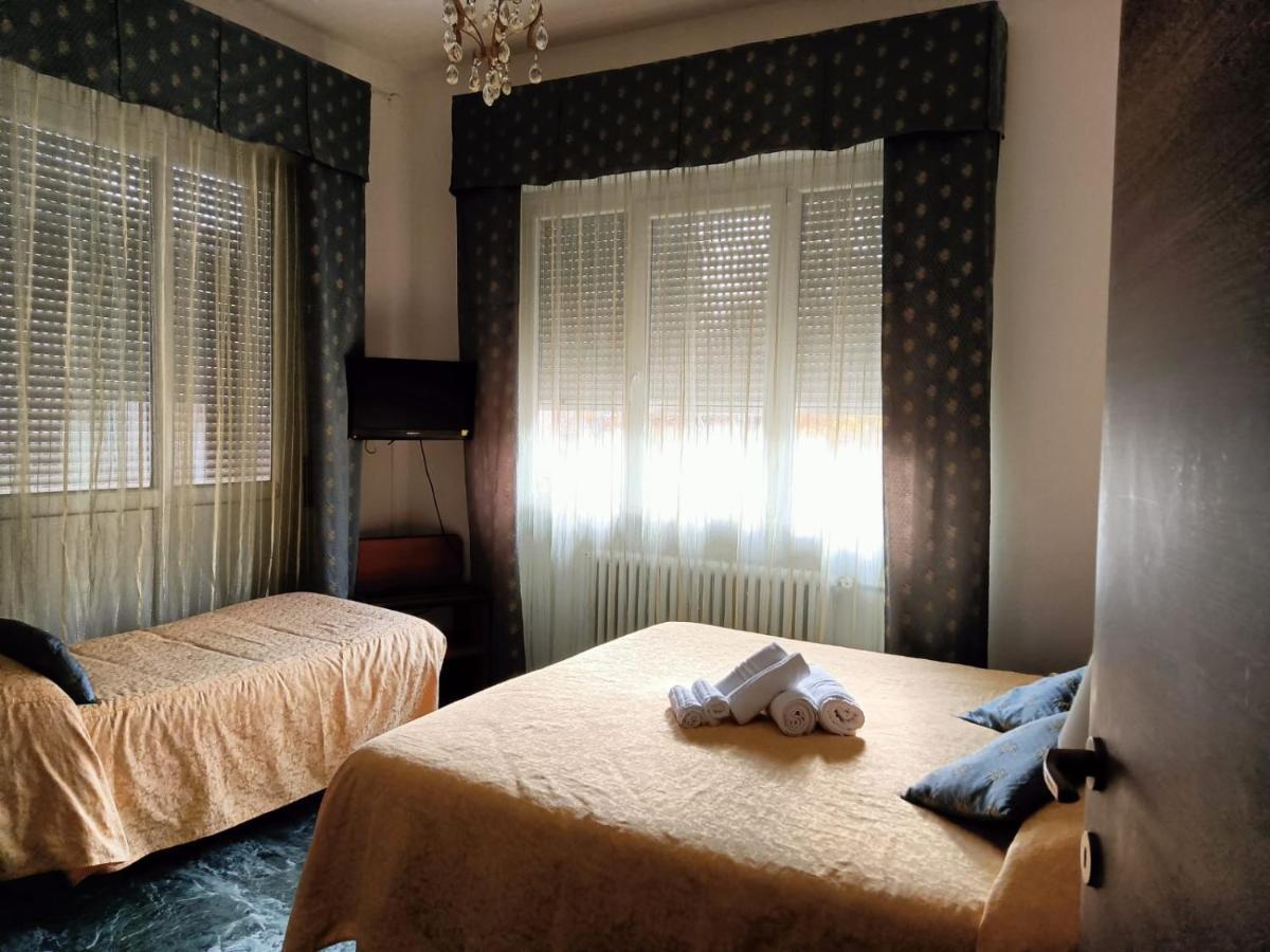 Domus Cesena Hotell Eksteriør bilde