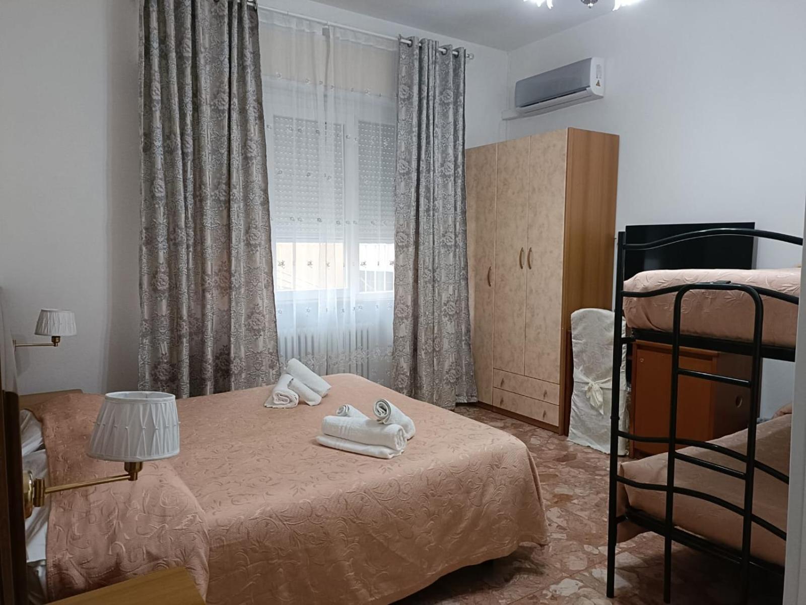 Domus Cesena Hotell Eksteriør bilde