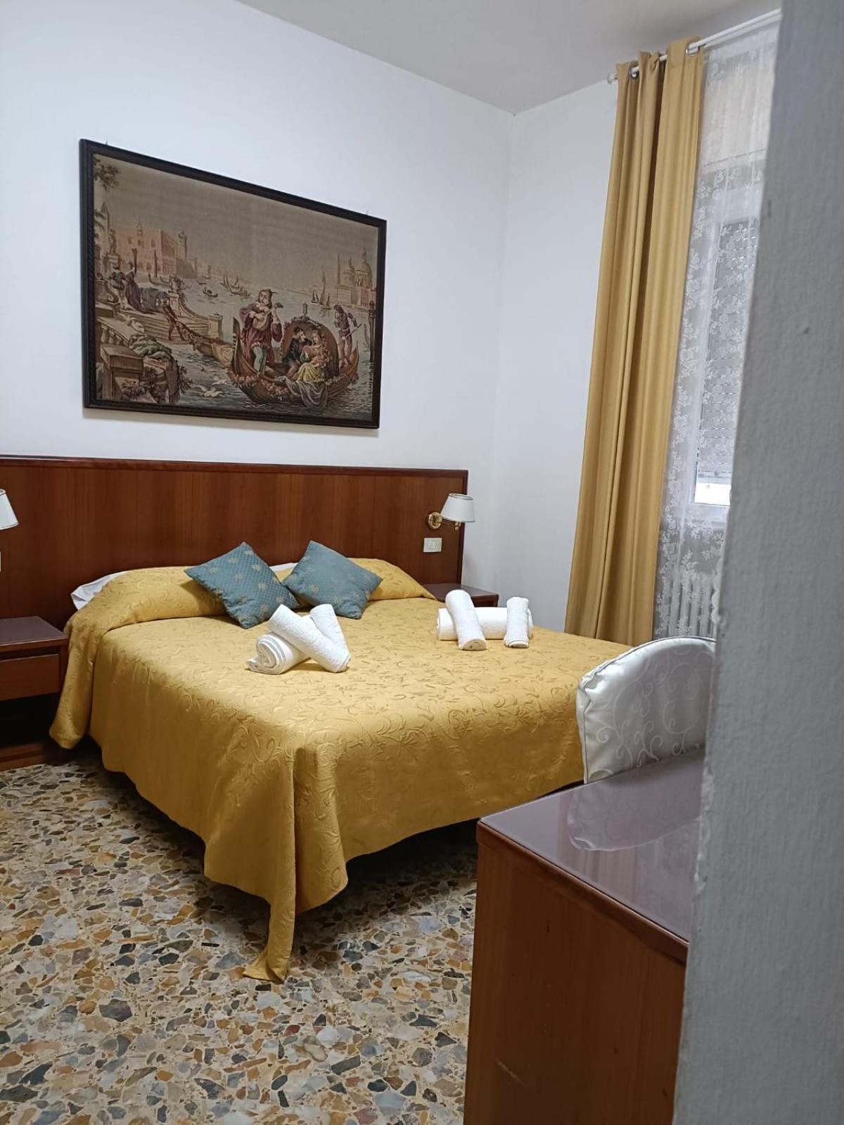 Domus Cesena Hotell Eksteriør bilde